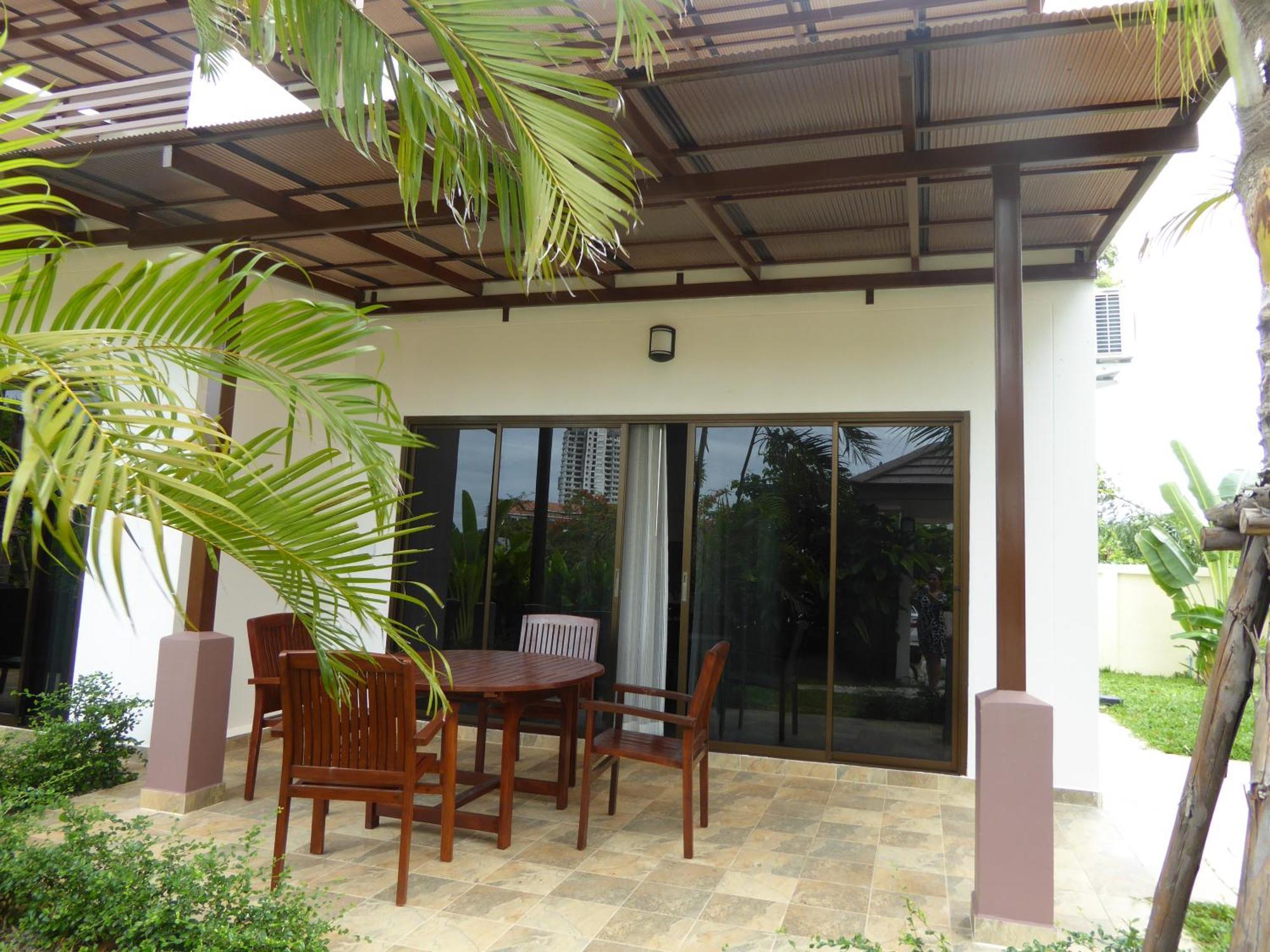 Oasis Garden & Pool Villa At Vip Resort Ban Phe Zewnętrze zdjęcie