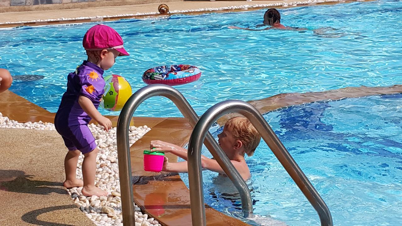 Oasis Garden & Pool Villa At Vip Resort Ban Phe Zewnętrze zdjęcie
